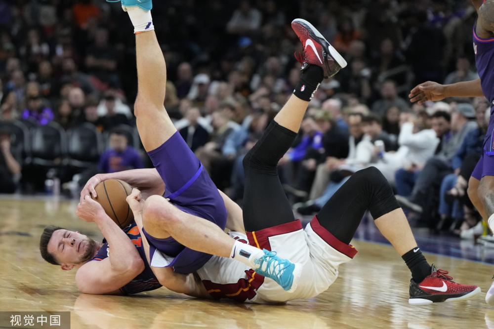 罗和其他四 罗和其他四