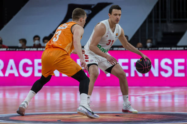 全力却依旧 全力却依旧