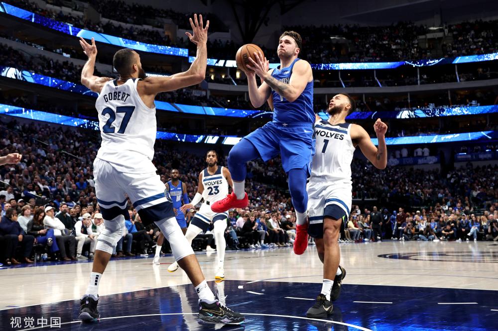 客场作战的 客场作战的