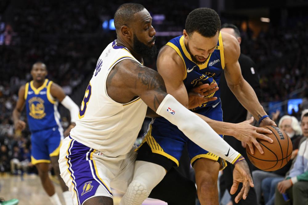 这位教练是 这位教练是